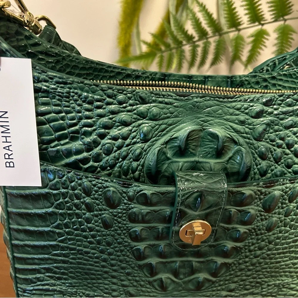 Green Croc-Embossed Shoulder Bag - Picture 3 of 4